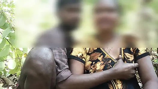 I went to the forest to meet a friend, so I had a lot of fun