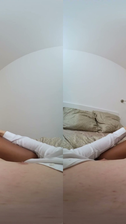 Latin iç çamaşırlı genç kız bana ayakla muamele çekiyor - sanal gerçek porno | Klip 1