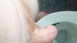 Trimming my pubes