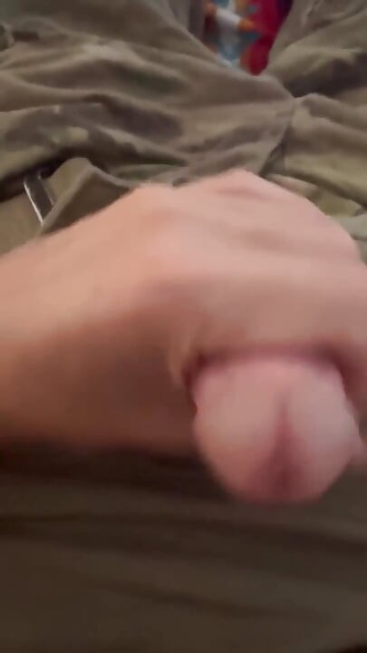 Us Army Soldier Jerks off in His Uniform and Cums on His Undies
