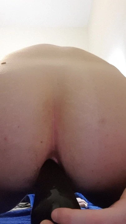 Playing with my butt plug