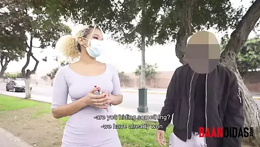 Cheating girlfriend is discovered in public by youtuber