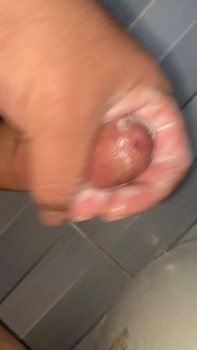 This is a, I went to the tolet to masturbate with a little market ointment, which is bath soap, who wants to be pierced deep by this chess piece | Clip 1