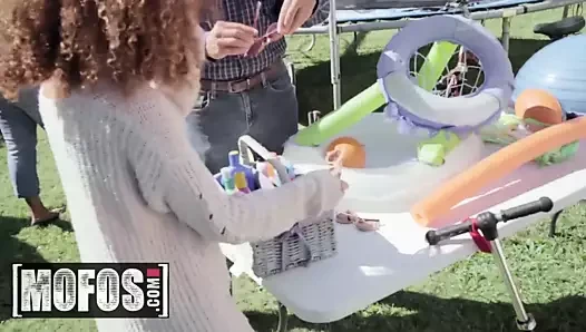 Pervs on Patrol - Peter Green, Cecilia Lion  - Getting Lucky