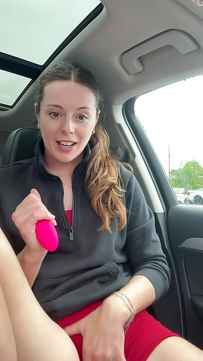 Trying to Golf in a Simulator with My Lush in! Trying Not to Cum While I Swing!