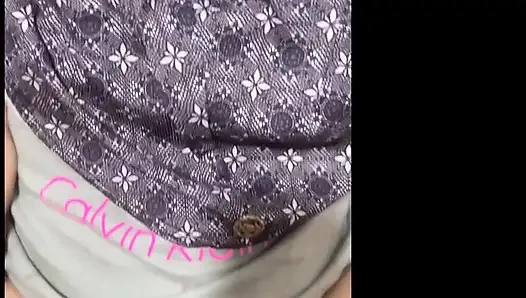 Yüksek sesle emiyor