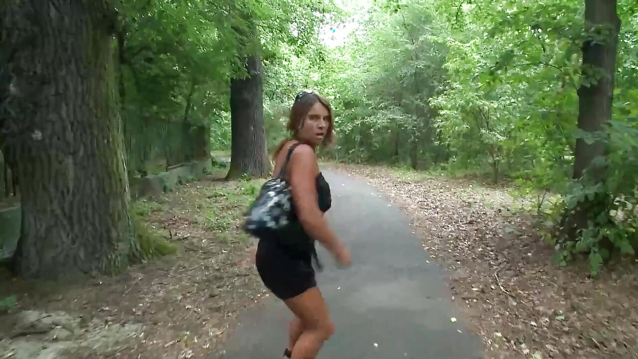 Cabaran ratu deutsche blowjob - adegan #02