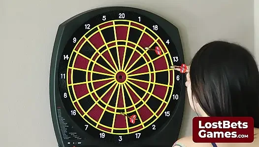 Неопытность Звезды со страпоном делает игру захватывающей