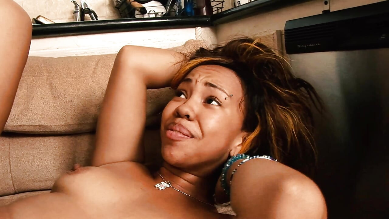 Nilaya Brown Is A Curvy Black Girl Who Loves Cum