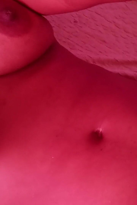 Skinny Big-assed Girl