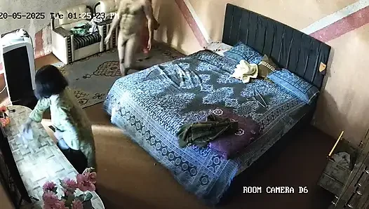 Teil 2, ich bin in den Sommerferien zu bhabhis haus gegangen und genieße viel mit meinem schönen bhabhi, vor der kamera fang
