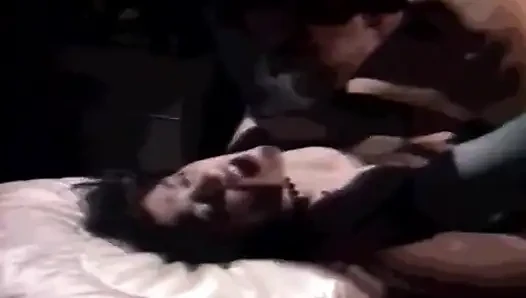 Rekaman seks amatir gadis perancis lagi asik muasin kontol pacarnya