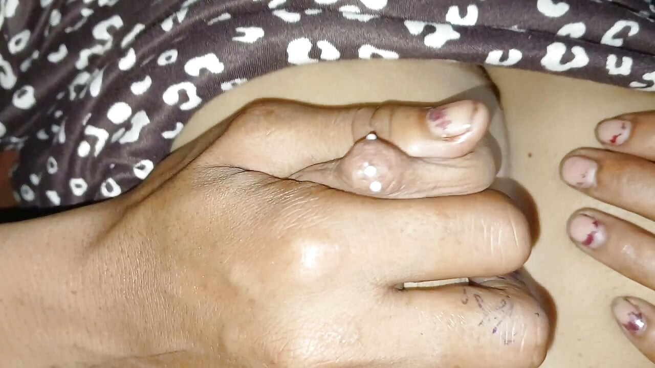 Step sister ke muh mai cream bhar di aur chudai bhi ki