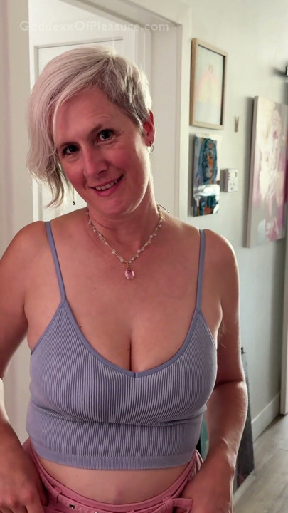 Horny MILF Convinced Her Plumber To Unclog Her Holes | Clip 1