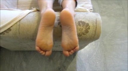 Nitsa's moving soles