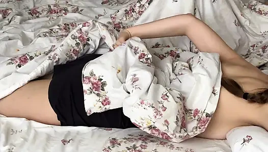 Sexy Stepsis With Perfect Ass Invites Stepbrother to Fuck Her