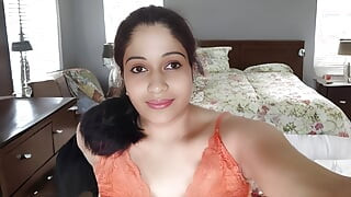 Sexy Nisha Bhabhi fingered her ex-boyfriend by putting cucumber in pussy