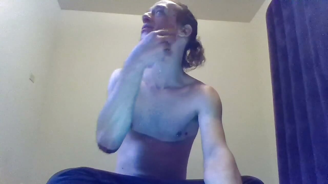Transgirl Shaving Her Face