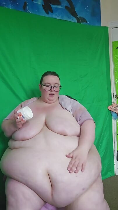 SSBBW Masaj corp gras cu cremă