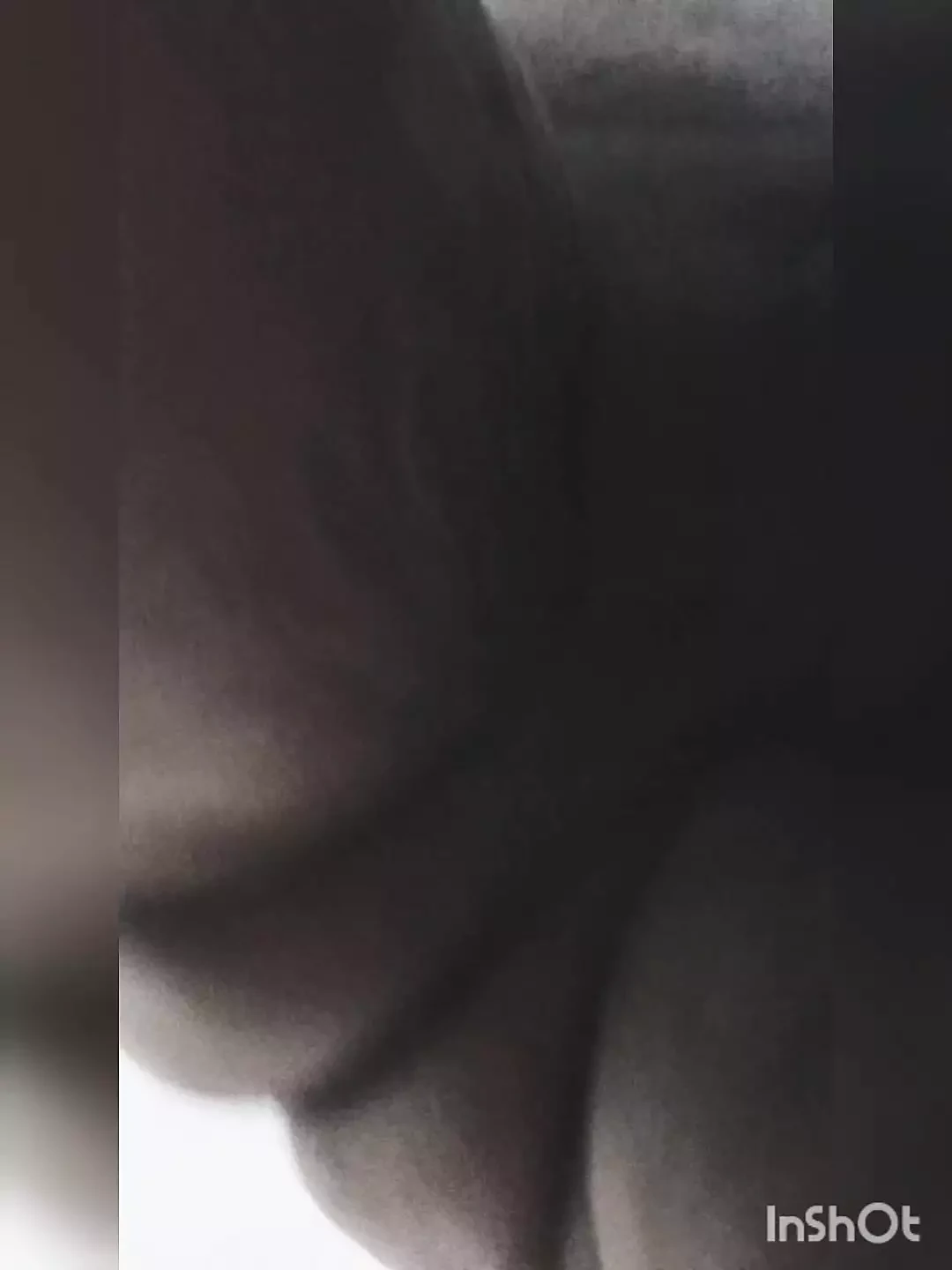 暴露狂胖乎乎的巴托熊猫墨西哥人在早上玩小鸡巴