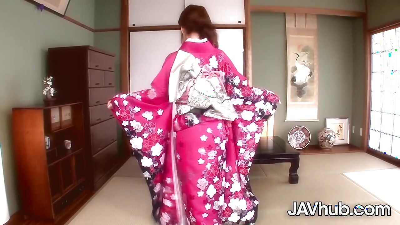 ren misak Screaming In Reversed Cowgirl Standing Position.