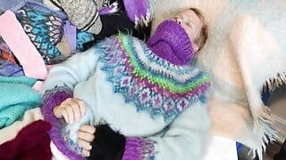 Sweter Fetysz Mohair Angora miękkie szuty i zworki na sweter łóżku, co prowadzi do ogromnego orgazmu.