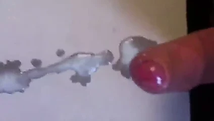 mastürbasyon ve cumming. deri kesilmemiş