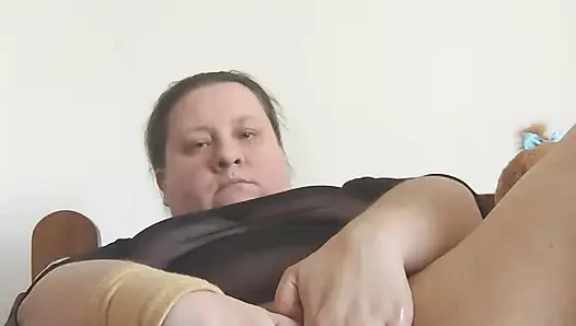 İlk kez pussy fisting yaptığım zaman kalın bir deneyimdi
