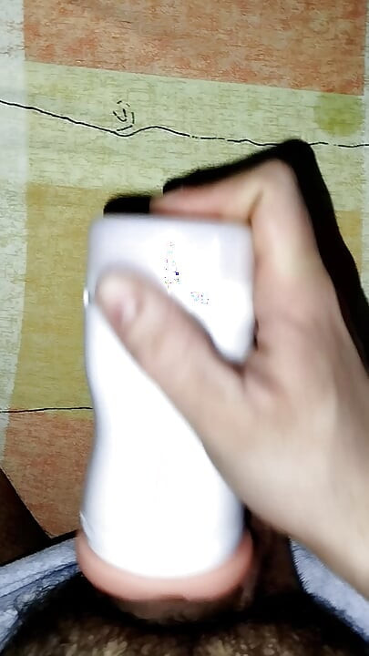 Kontol besar bahkan mani muncrat lebih besar