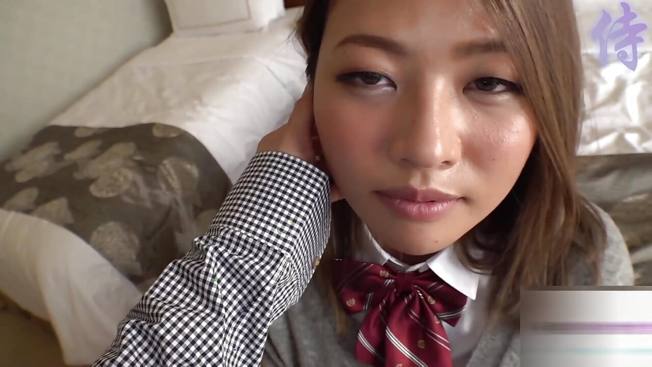 Salopes asiatiques excitées n ° 165