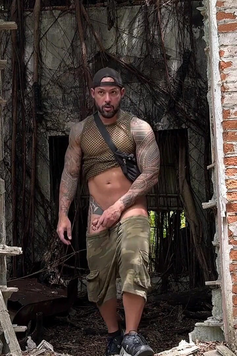 Public Jerk off and Dildo Play in Abandoned Build