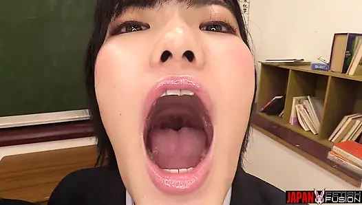 Jk Cosplay Aoi Tojo Sucks Ichigo Suzuya’s Nose Until She Moans