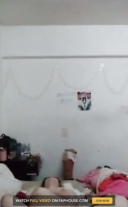 khirkiyon ke saath phuhaar