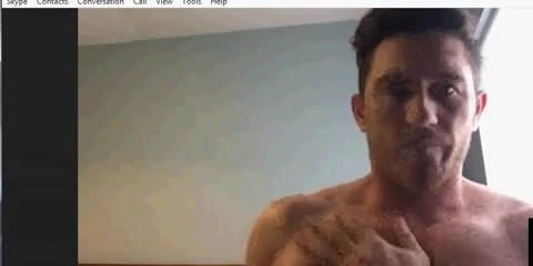 ANDREW HARTE ON CAM MASTURBATING!