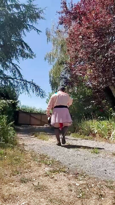 Dressed in a little pink lace skirt for an evening out