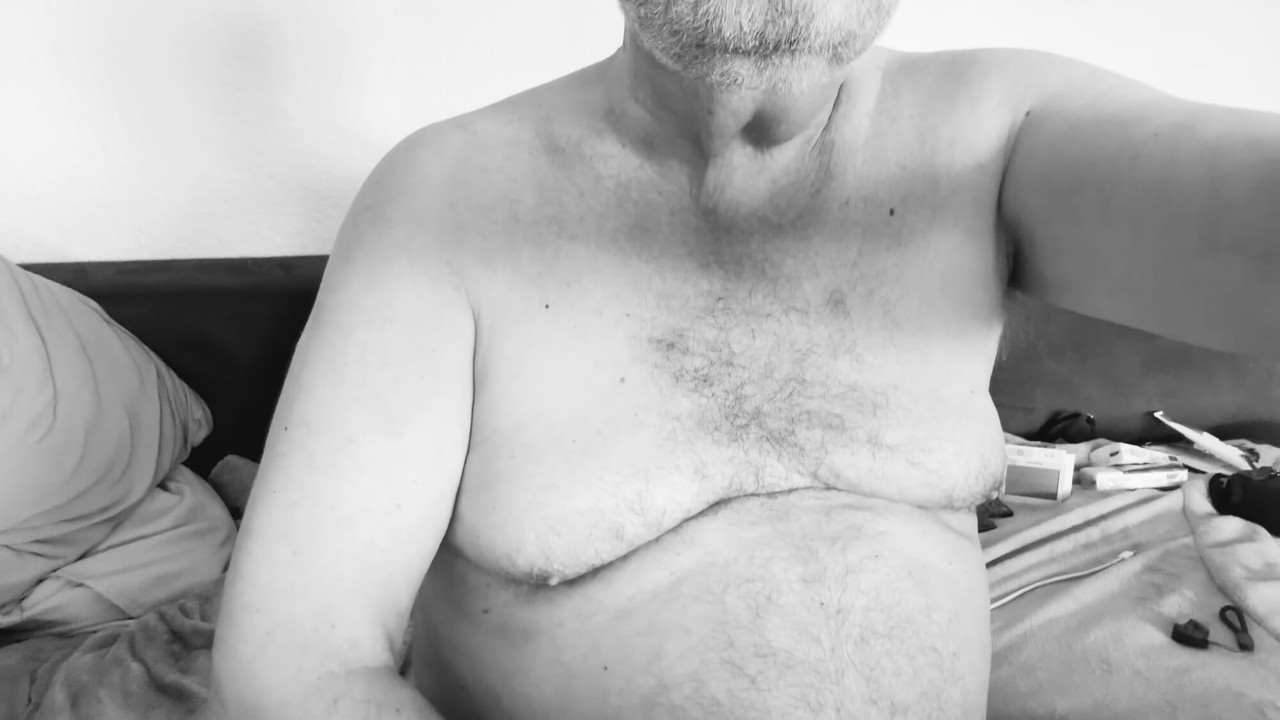 Short 85 - Short and Quick - Without Cum - Hairy, Old, Oldie, Oldman, Olderman, Grandpa, Bisexual, Bisex, Bear, Chubby, Jerking