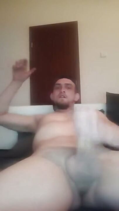 Big Cumshot Nice Body Dick