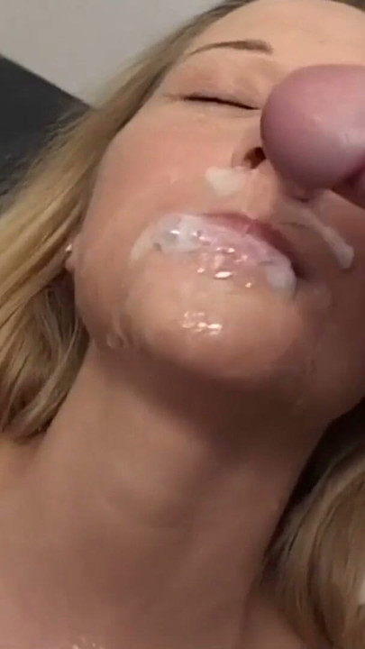 Tina die kleine Schlampe braucht 3 Schwanze um happy zu sein | Clip 2