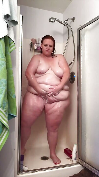 Shower Time with Julie Ginger