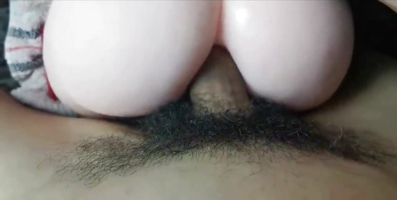 Accidentally Put My Dick in My Step Mom