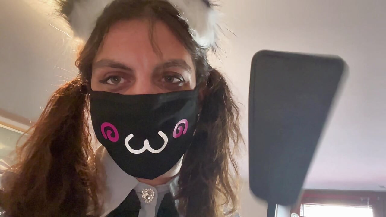 Mucama Femboy después de una semana de negación