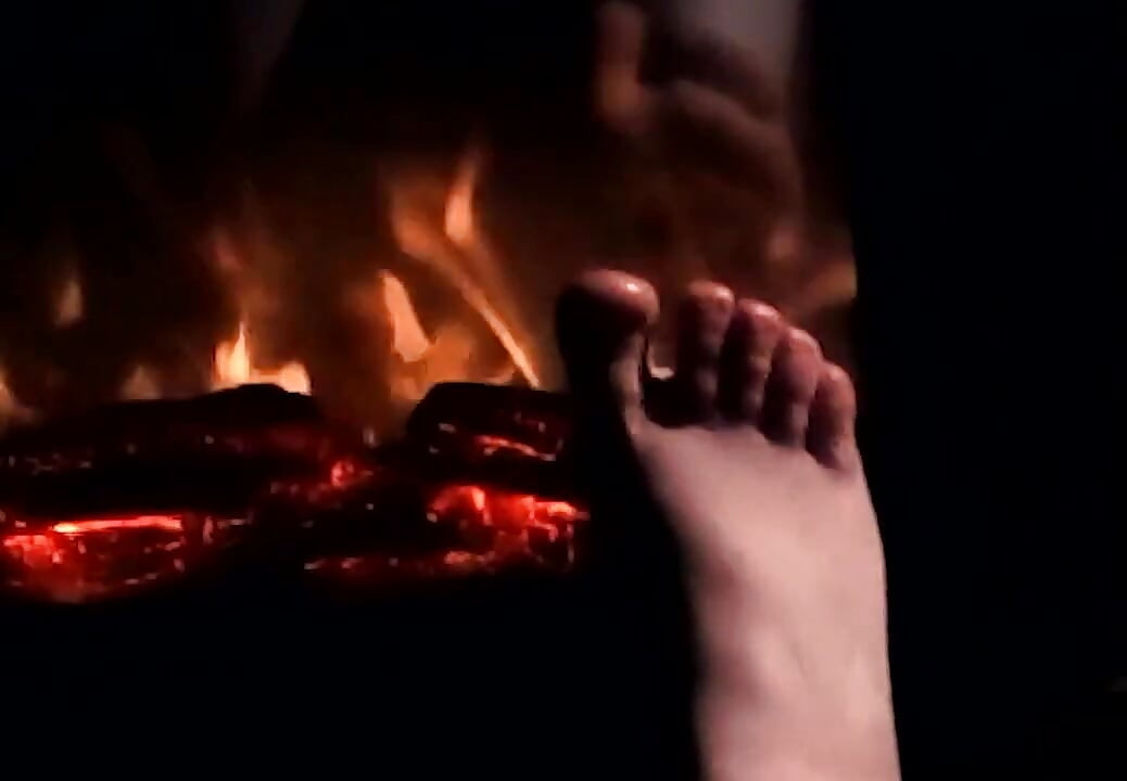 Memanas Kaki Saya Sehingga Memberikan Anda Footjob Panas Yang Bagus Tanpa Fon Kepala Diperlukan