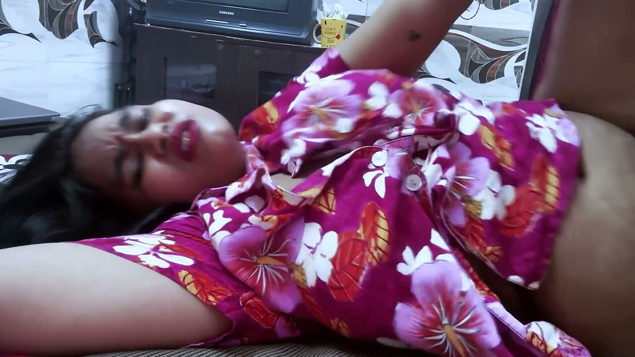Soră vitregă futută dur de fratele vitreg – Sex homemade complet nud