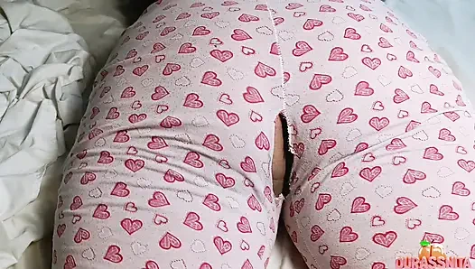 My stepdaughter wants to play at night, I hope you learn to stop throwing a tantrum! I fuck her delicious pussy on all fours, POV Perfect Ass