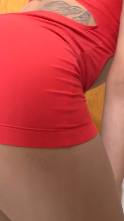 BRAZILIAN TRANSSEXUALS: Gabriely Estela Pantyhose | Clip 1