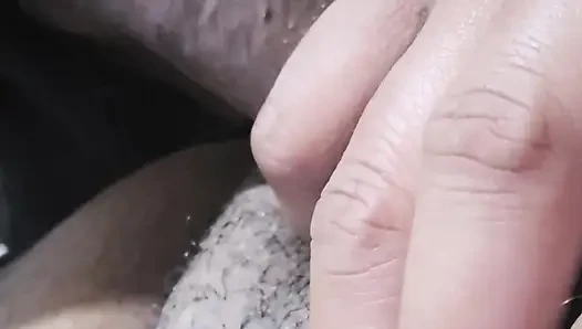 She sucks me while my nap.