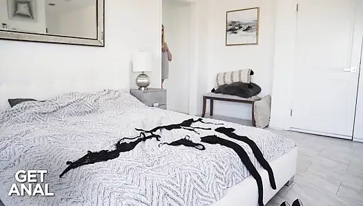 Blonde Nympho Teen Lexi Lore Loves Heavy Anal Pounding - GET ANAL