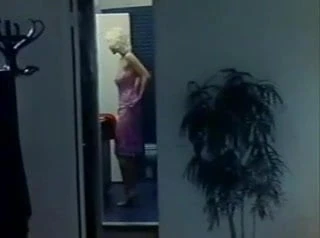 Retro jilling in the shower.
