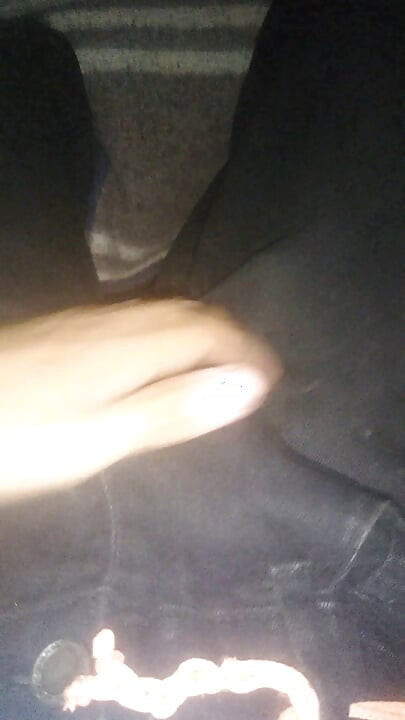 Look how I lubricate my penis