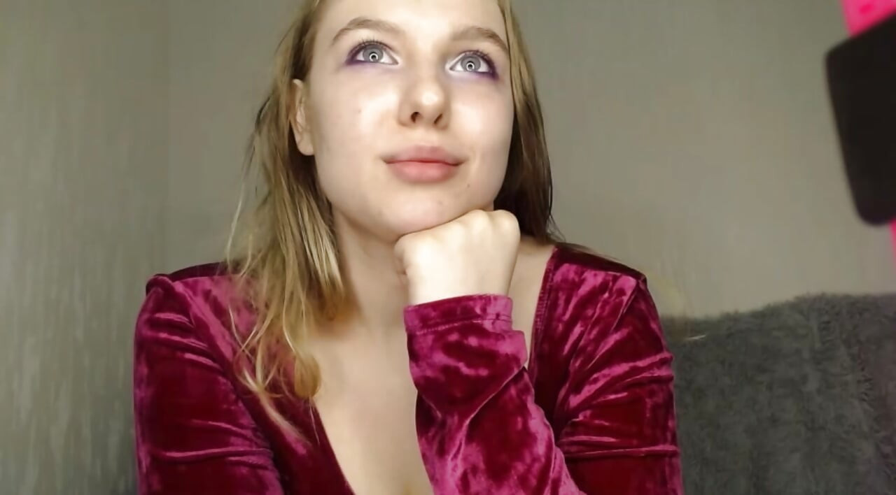 Bbw jucielussie in stockings sexy fingering pussy